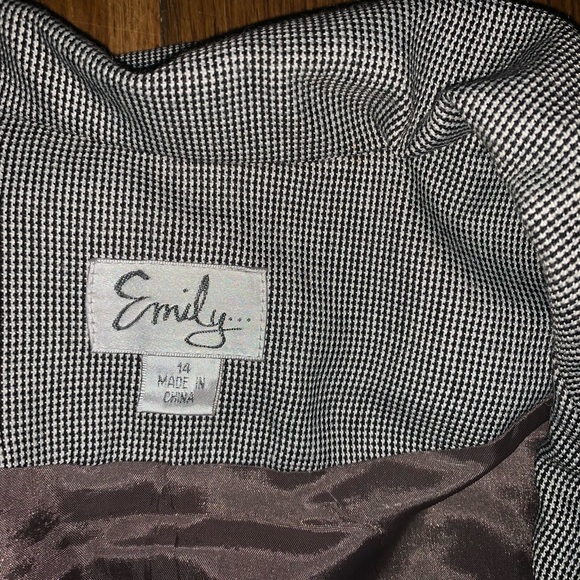 Emily Grey Suit - Picture 3 of 5